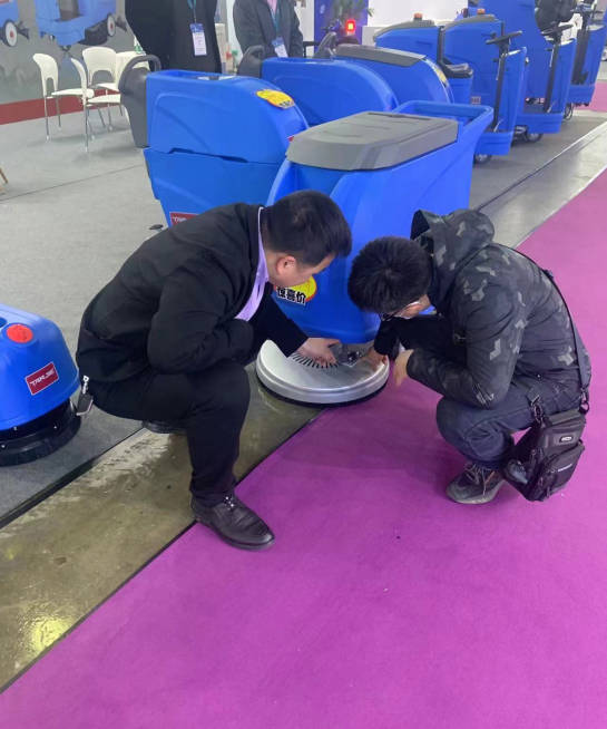 路氹城小型电动洗地机是否适合用于环卫保洁